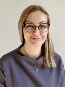Simona Šimková, Mgr.